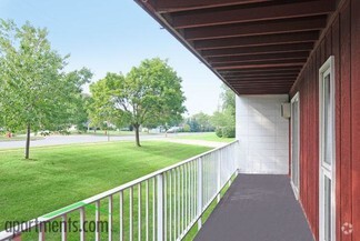 1550 Charlton St, West Saint Paul, MN 55118