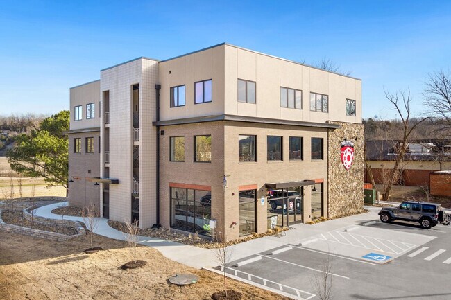 10 Riordan Rd unit ID1221877P, Bella Vista, AR 72714 - photo 4