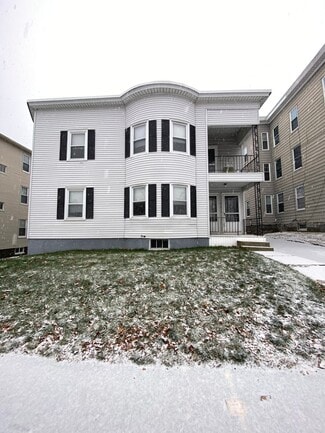 356 Chandler St Unit 1, Worcester, MA 01602