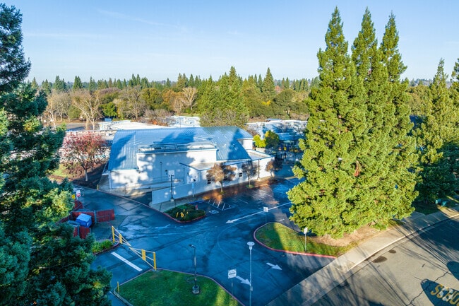 Attend school at Gold River Discovery Center.