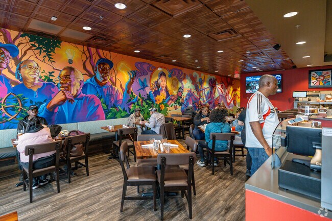 The Highlands Cafe is a very popular brunch and soul food spot in Greenway.