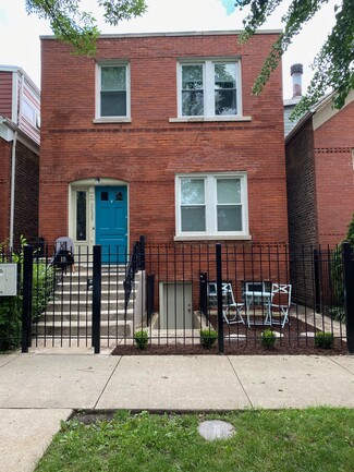 2439 W Huron St Unit 1, Chicago, IL 60612