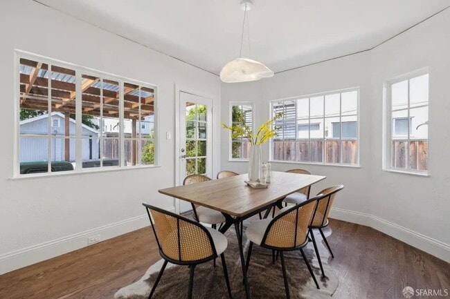 1115 Capuchino Ave, Burlingame, CA 94010 - photo 5