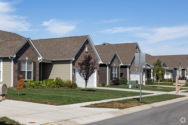 Home buyers can find new construction with landscaped yards in South Franklin.