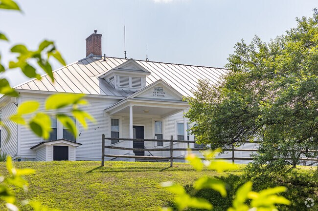 Students in Strafford attend Newton Elementary School before heading to Middle School in New Hampshire.