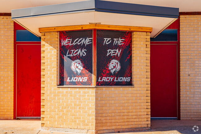 Here is the Gym of Luther Middle School