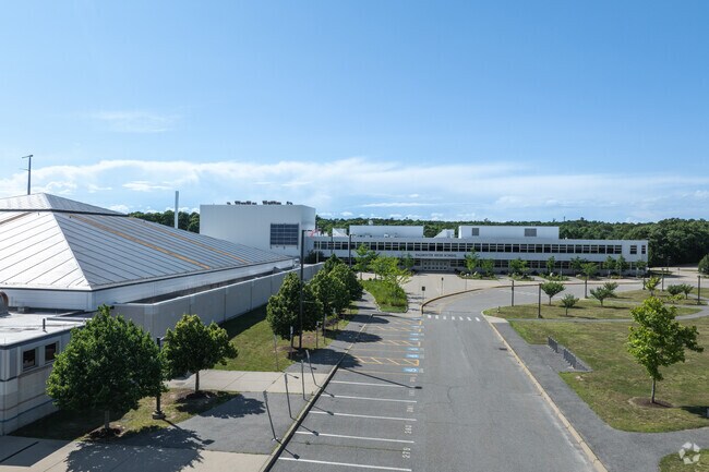 Falmouth High School was given an A for academics by Niche.