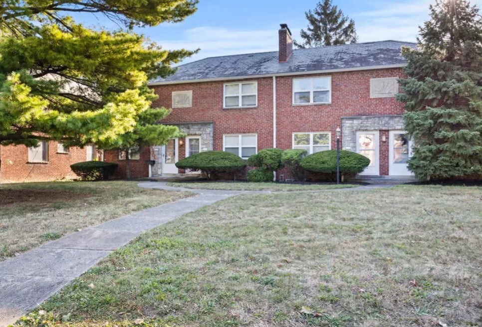 1656-1662 Northwest Blvd, Columbus, OH 43212 - photo 1