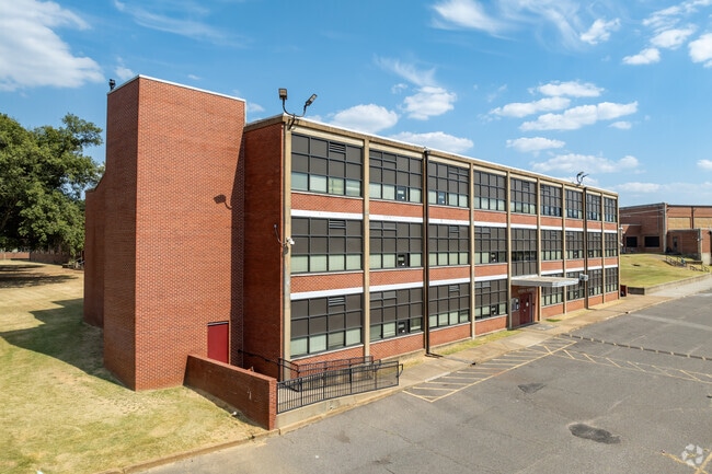 Oakhaven Middle in Memphis is housed in a 3-story structure.