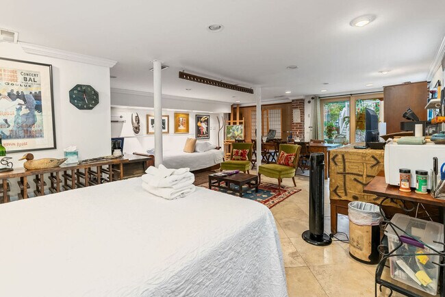 1023 Crawford St unit ID1225518P, North Charleston, SC 29405 - photo 2