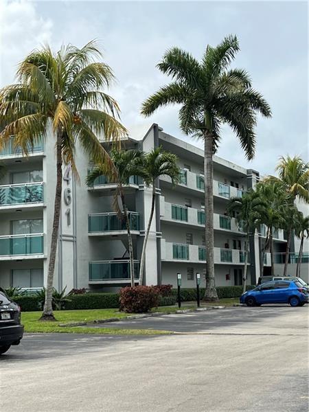8481 Springtree Dr Unit 408B, Sunrise, FL 33351