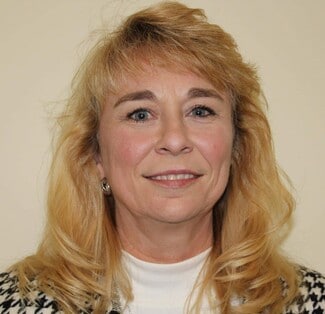 Gail Lee
