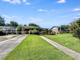 1525 Matt Leonard Dr SW, Birmingham, AL 35211