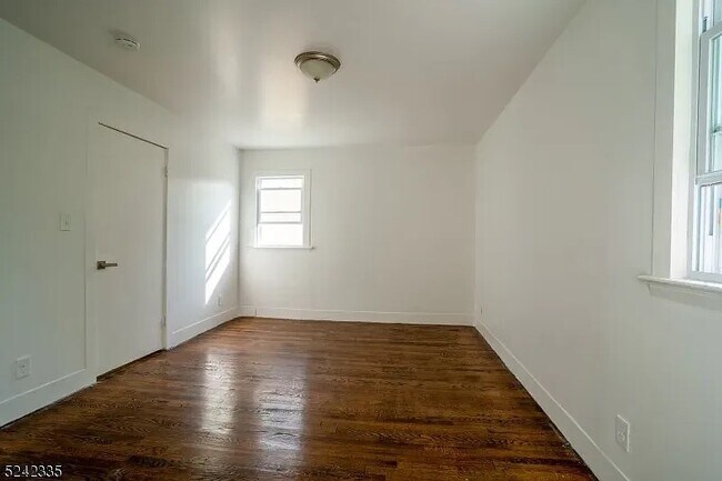 83 Sheridan St unit 2, Irvington, NJ 07111 - photo 4