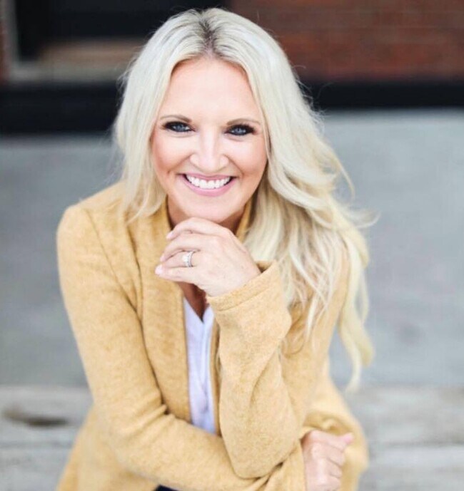 Annie Mitchell