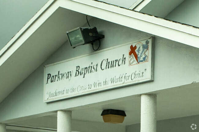 Entrance Signage of Parkway Baptist Christian School.