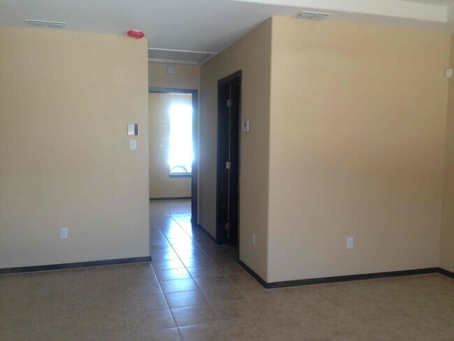 614 San Antonio Ave unit 8, Mission, TX 78572 - photo 3