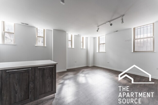 940 W Winona St unit 102, Chicago, IL 60640 - photo 3