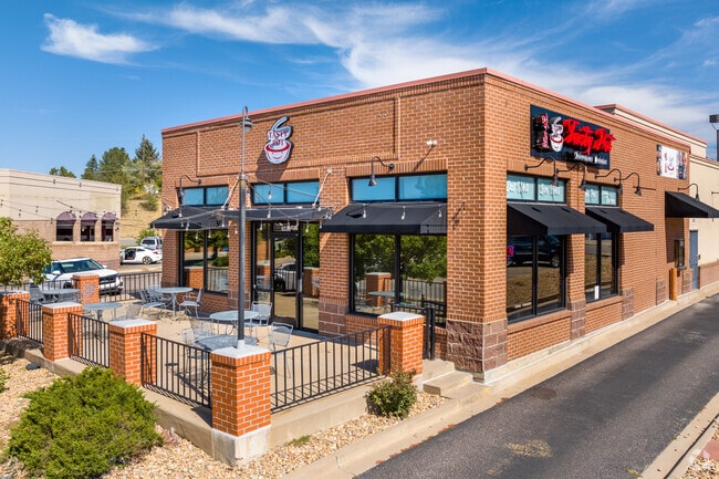 Meet friends at Tasty Pot for a unique dining experience in The Farm-Arapahoe.