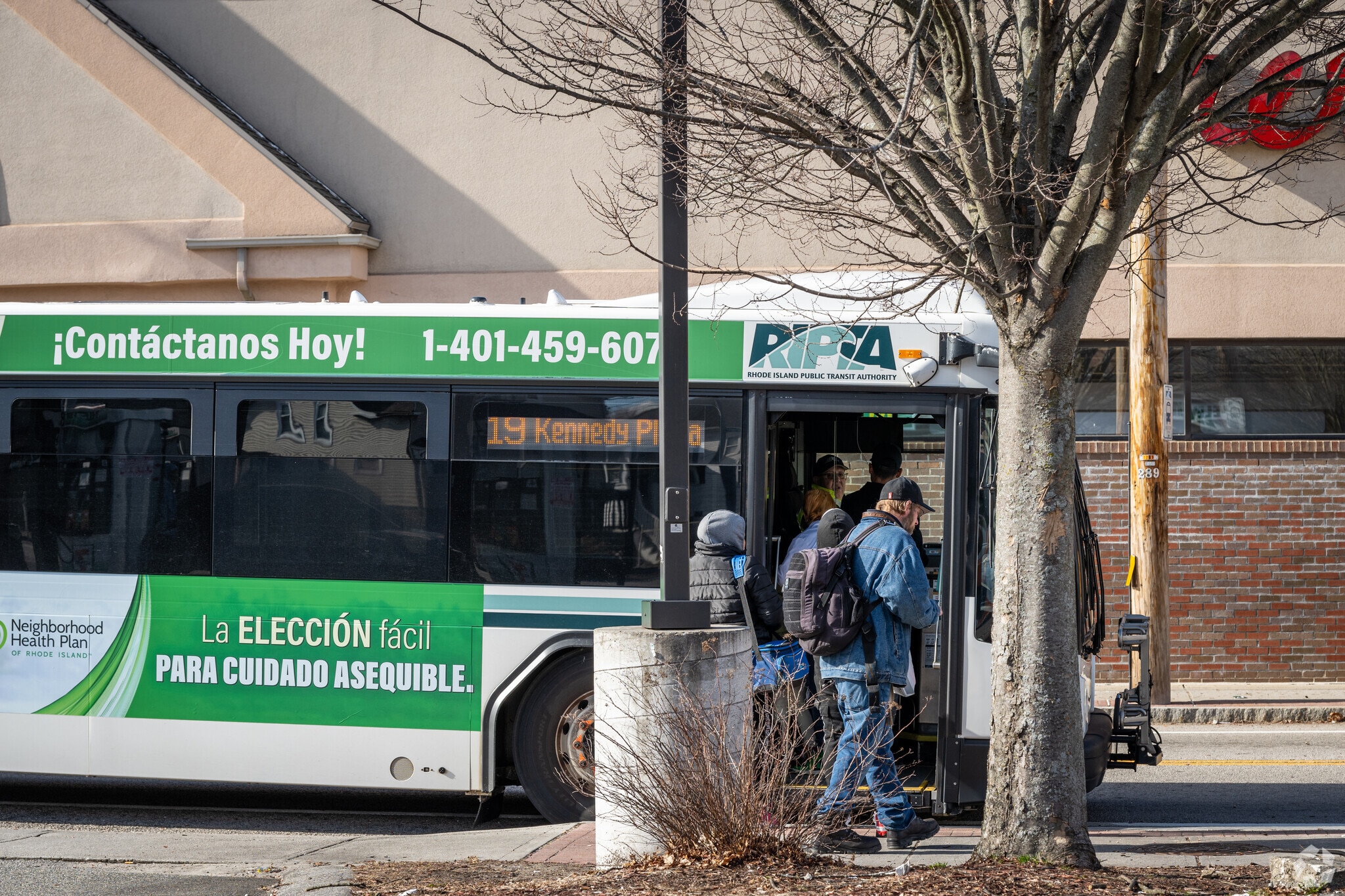 Navigate Thornton and the rest of Rhode Island hassle free with RIPTA.