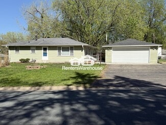 13012 Glenview Dr, Burnsville, MN 55337
