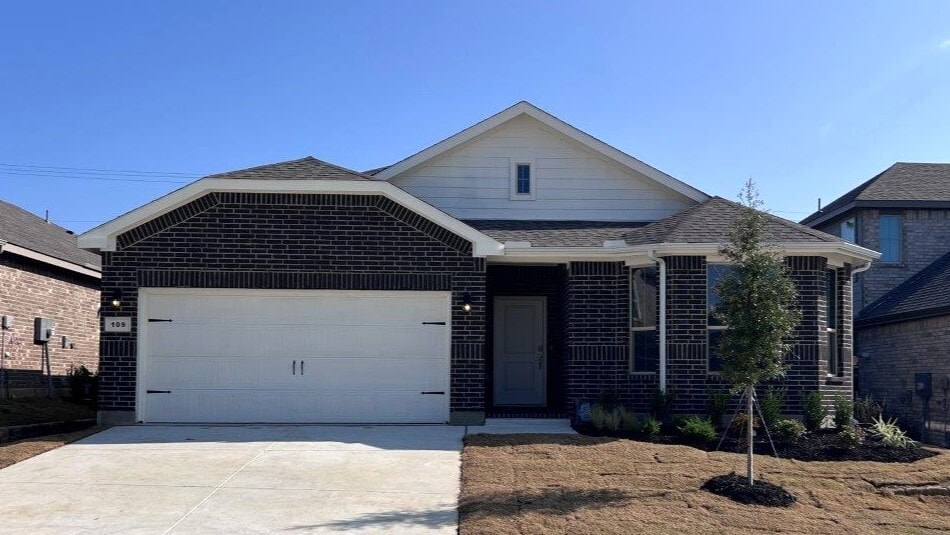 109 Medina Ln, Rhome, TX 76078 - photo 1