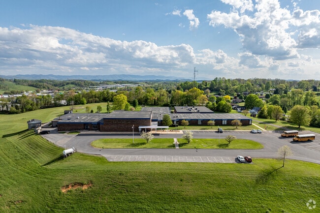 Glade Spring Middle School received a grade of B+ from Niche.