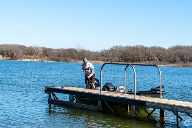 Pilot Point residents enjoy close proximity to Lake Ray Roberts.