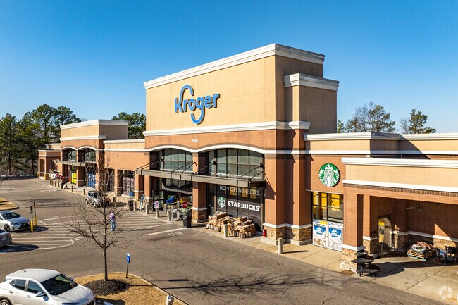 Keswick Sulgrave residents love the convenience of Kroger and Trader Joe’s for everyday groceries.