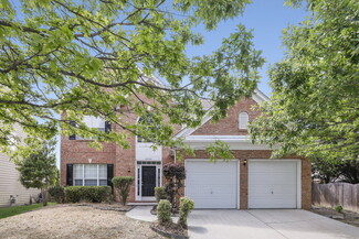 2533 Red Birch Dr, Charlotte, NC 28262