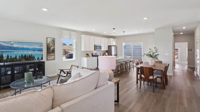 535 Oak Opening Dr, Rutland, WI 53589 - photo 4