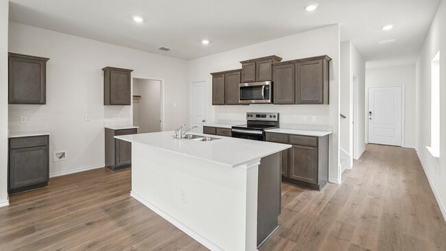 1808 Teton River Dr, Blue Ridge, TX 75424 - photo 2