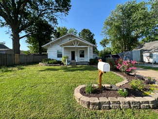 410 E Tulsa St, Siloam Springs, AR 72761
