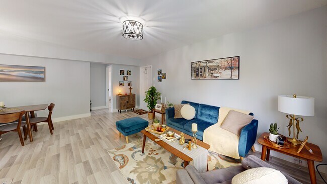 1200 SW 113th Terrace unit 203, Pembroke Pines, FL 33025 - photo 2