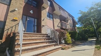 42 Powderhorn Ct Unit 42 Powderhorn Ct, Woodbridge, NJ 07095