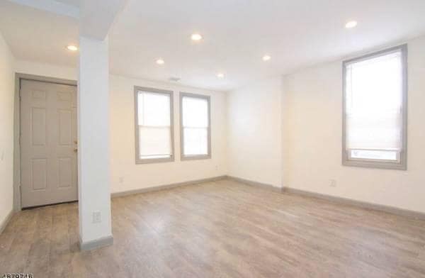 851 Summer Ave, Newark, NJ 07104 - photo 4