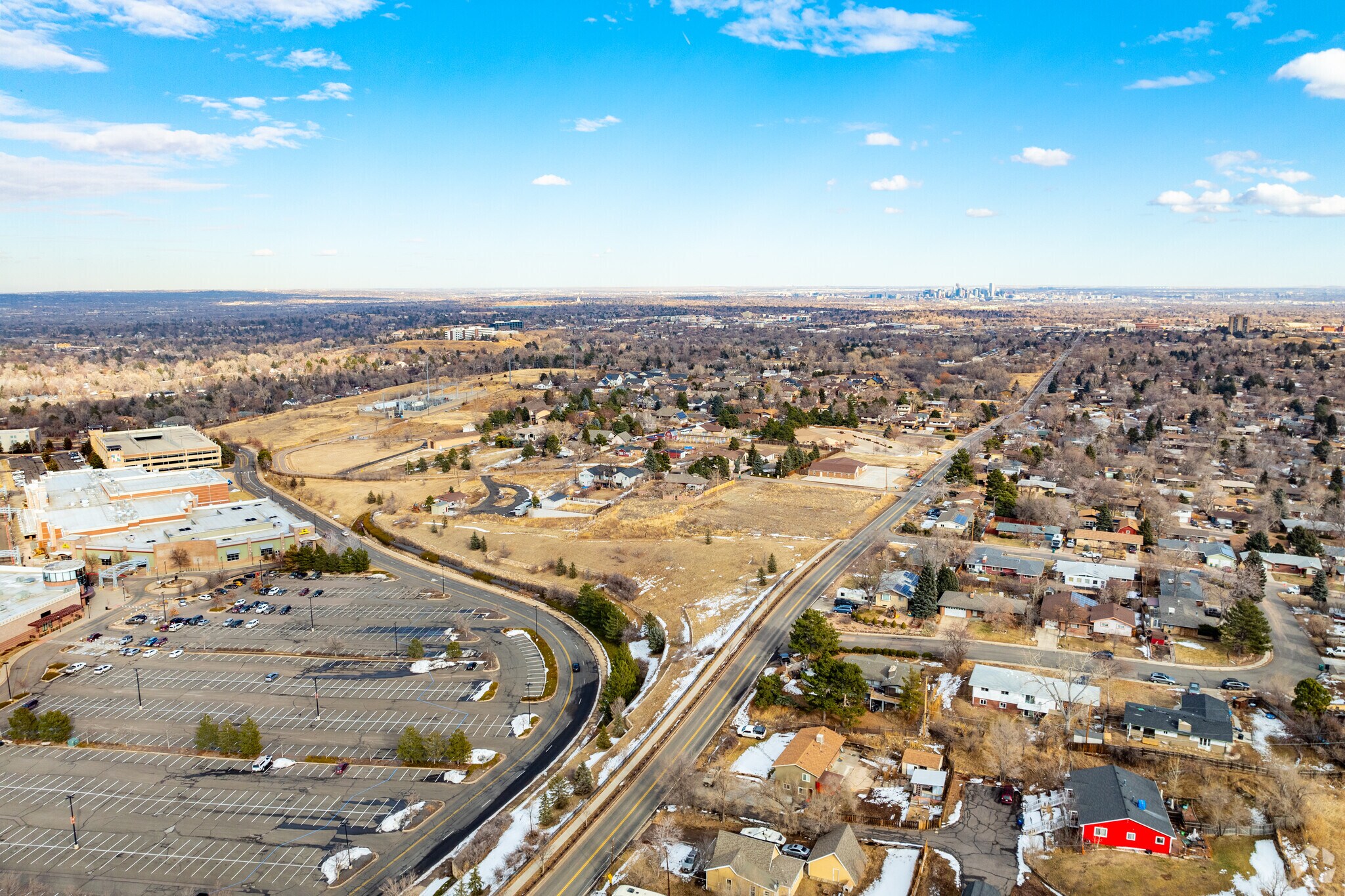Ashwood residents are in the heart of the action while still enjoying Colorado’s natural beauty.