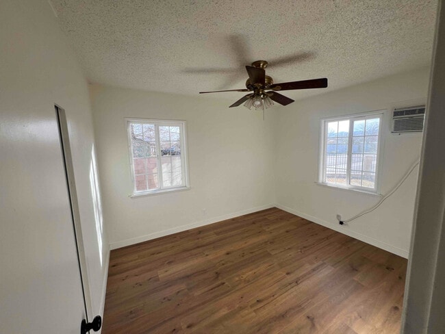 139 Ave P-4, Palmdale, CA 93550 - photo 3