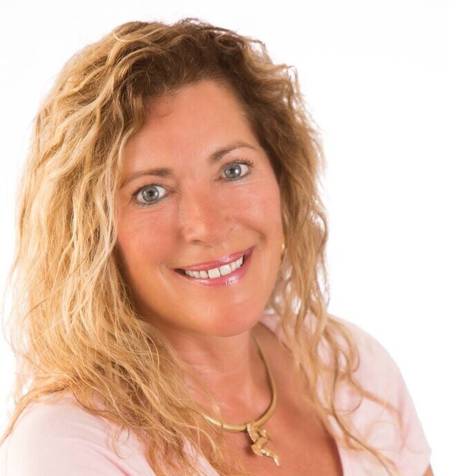 Valerie Acree