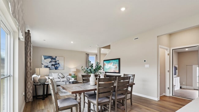 410 Curtis Ct, Hunker, PA 15639 - photo 4