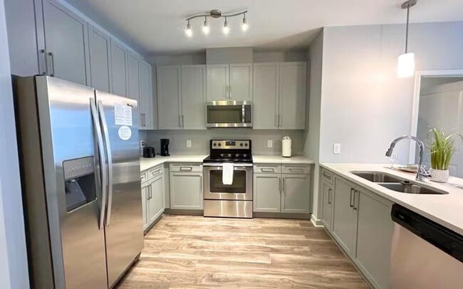 220 Sandy Springs Cir unit ID1359736P, Atlanta, GA 30328 - photo 4