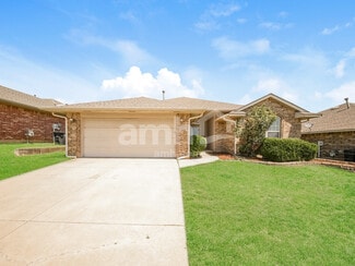 1405 SE 16th St, Moore, OK 73160