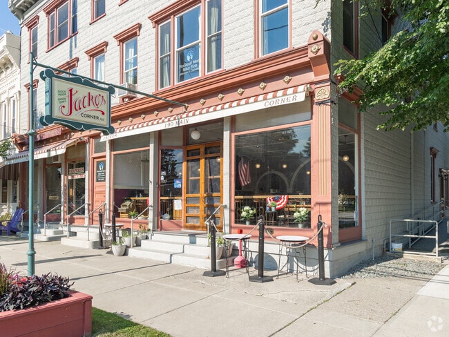 Jacko's Corner Restaurant is a friendly neighborhood kitchen and bar in Salem, NY.