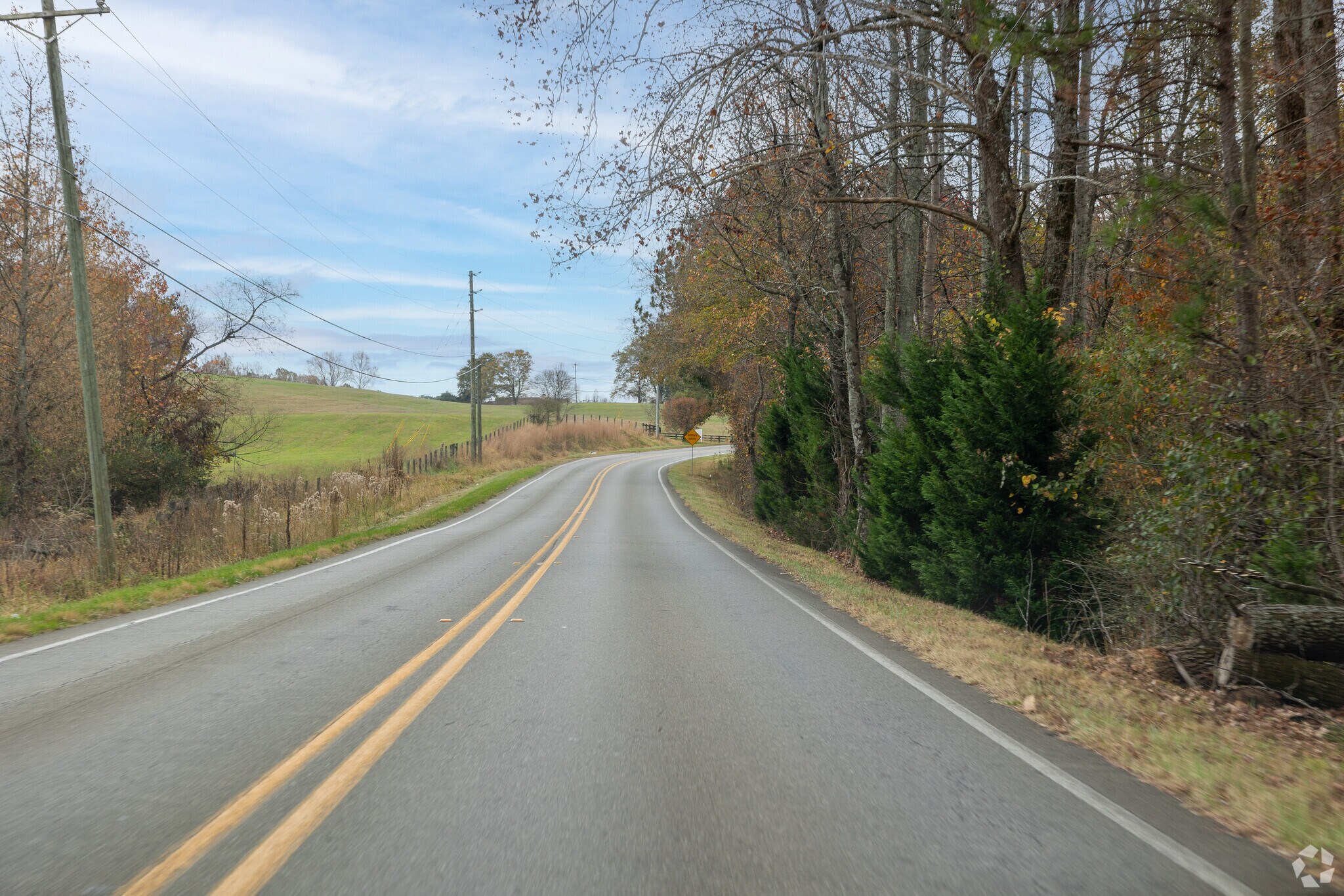 Union Hill is 1,060 feet [323 m] above sea level.