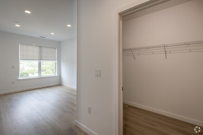 110 Washington, Bloomfield, NJ 07003 - photo 6