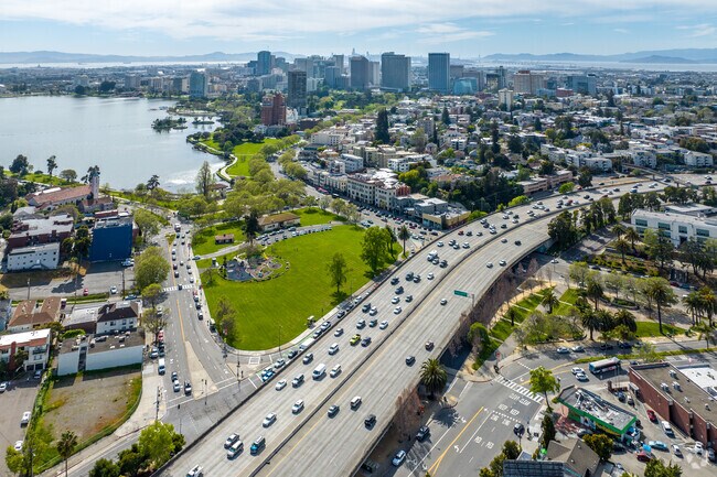 Freeway 580 borders the SW tip of Lakeshore, across from Eastshore Park by Lake Merritt.