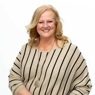 Angie Hartong