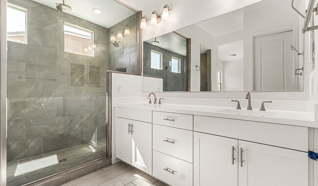 20155 W Monterey Way, Buckeye, AZ 85396 - photo 7