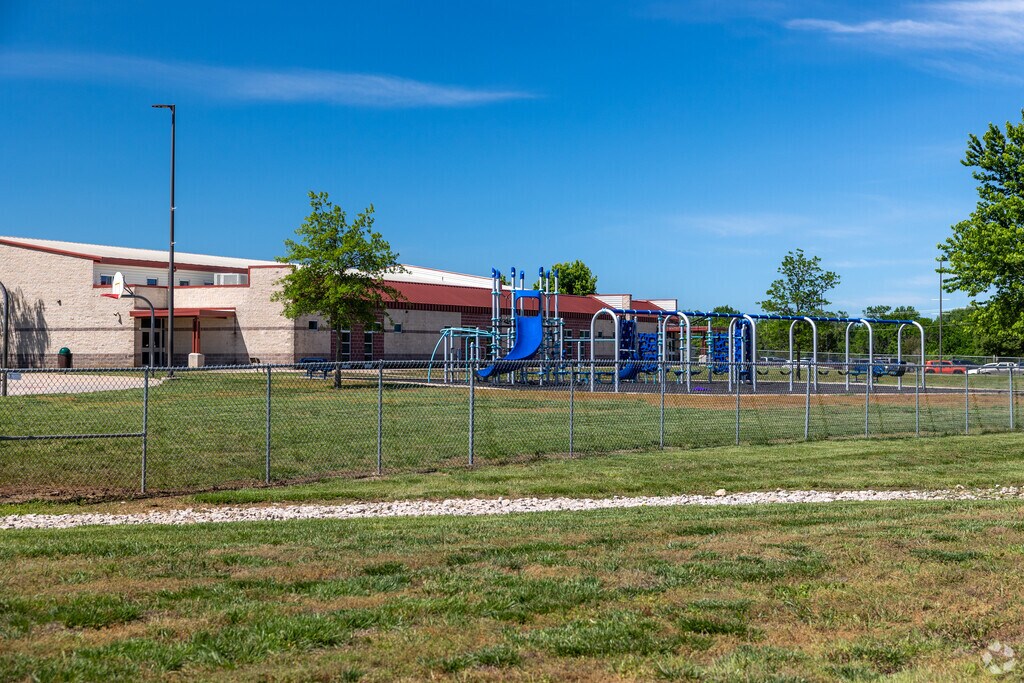 Kids love to play outside at Chanute Elementary School.