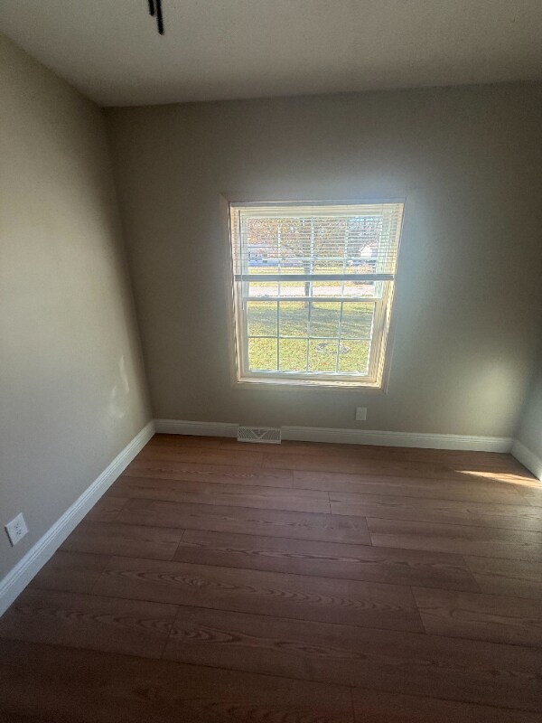 1561 Maryan Ave, Amelia, OH 45102 - photo 7